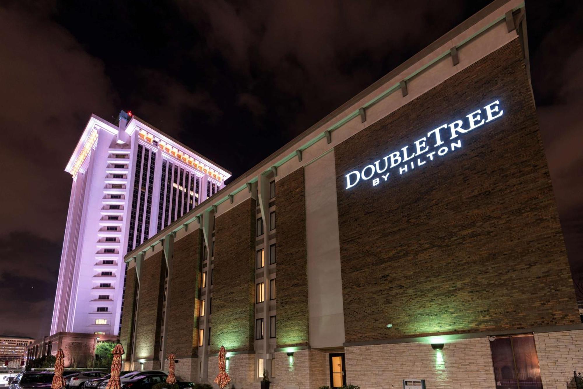 Doubletree By Hilton Montgomery Downtown Exterior photo